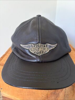 Vintage 80’s -90’s Harley Davidson leather cap.